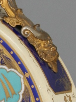 pendule mondial des puces 2009 vue de face details_2