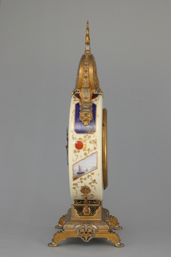 pendule mondial des puces 2009 vue de cote